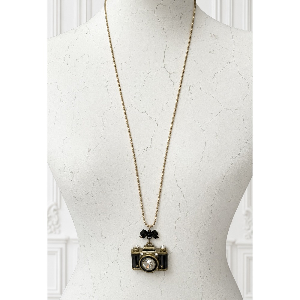 Vintage Betsey Johnson Y2K Camera Pendant‎ Necklace Black Enamel Bow Crystal NWT
